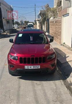 جیپ گراند شیرۆکی